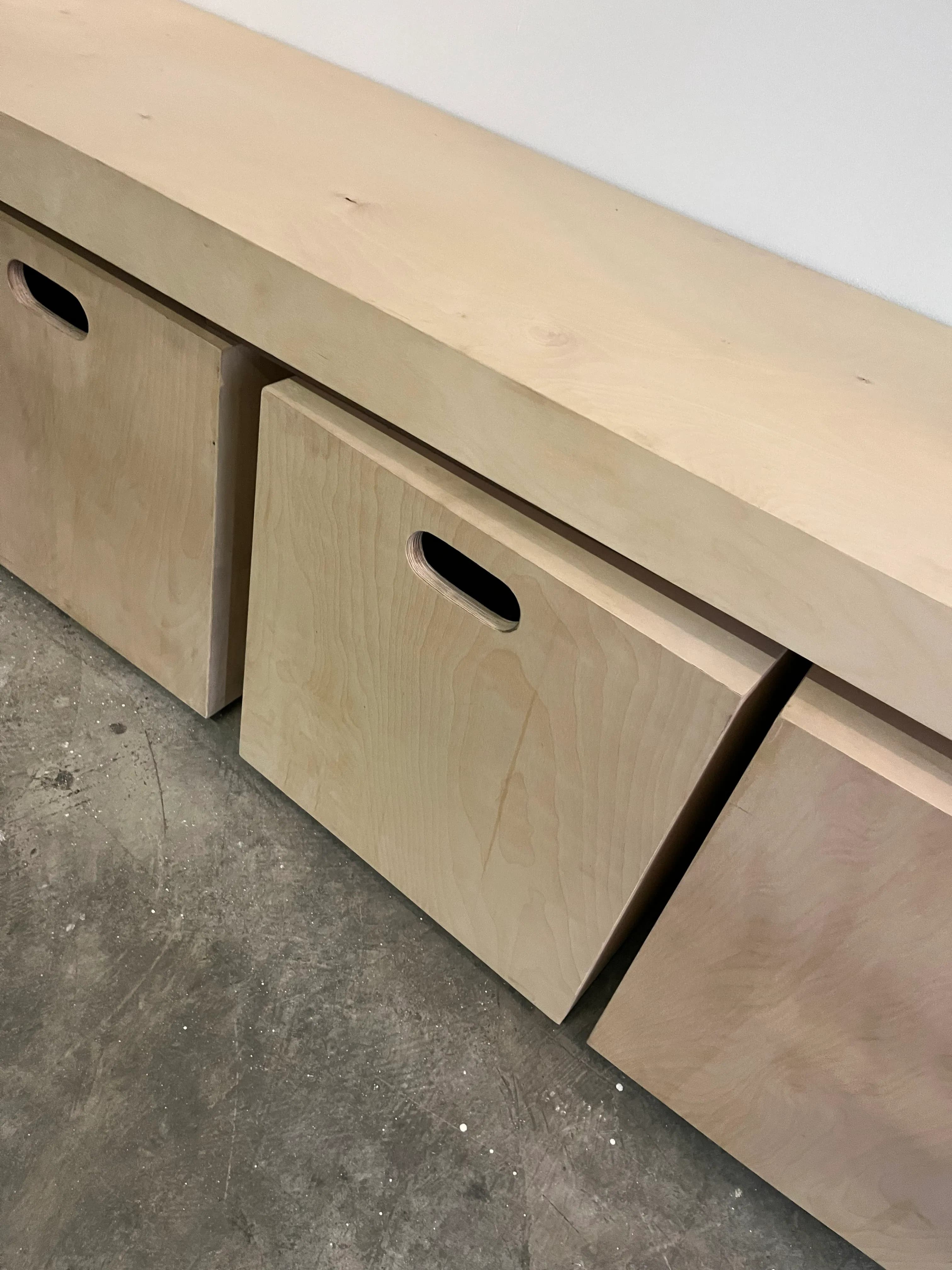 HABBE SEATING/STORAGE SYSTEM thumbnail 4