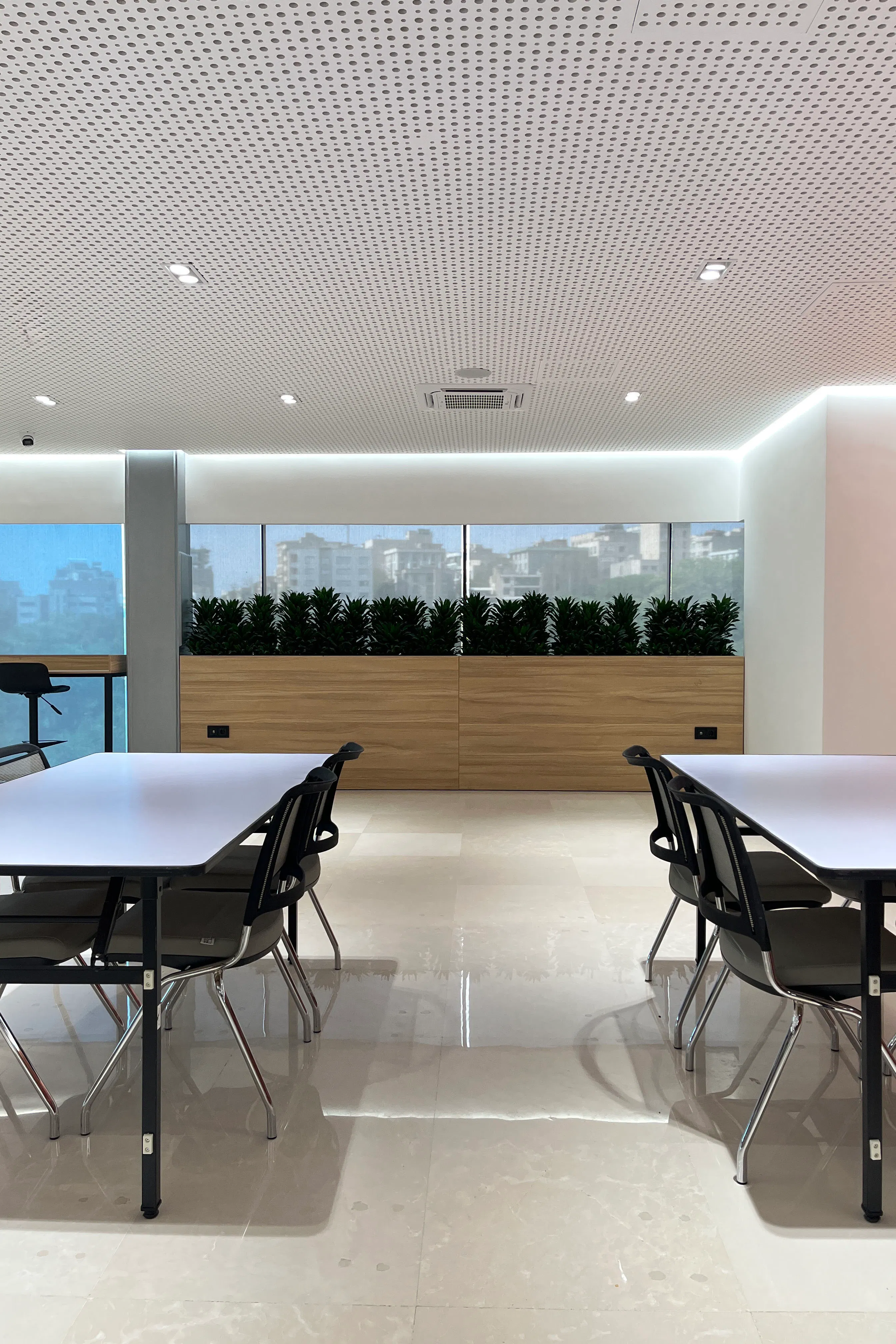 Tehran Chamber of Commerce - Pantry & Dining Area thumbnail 2