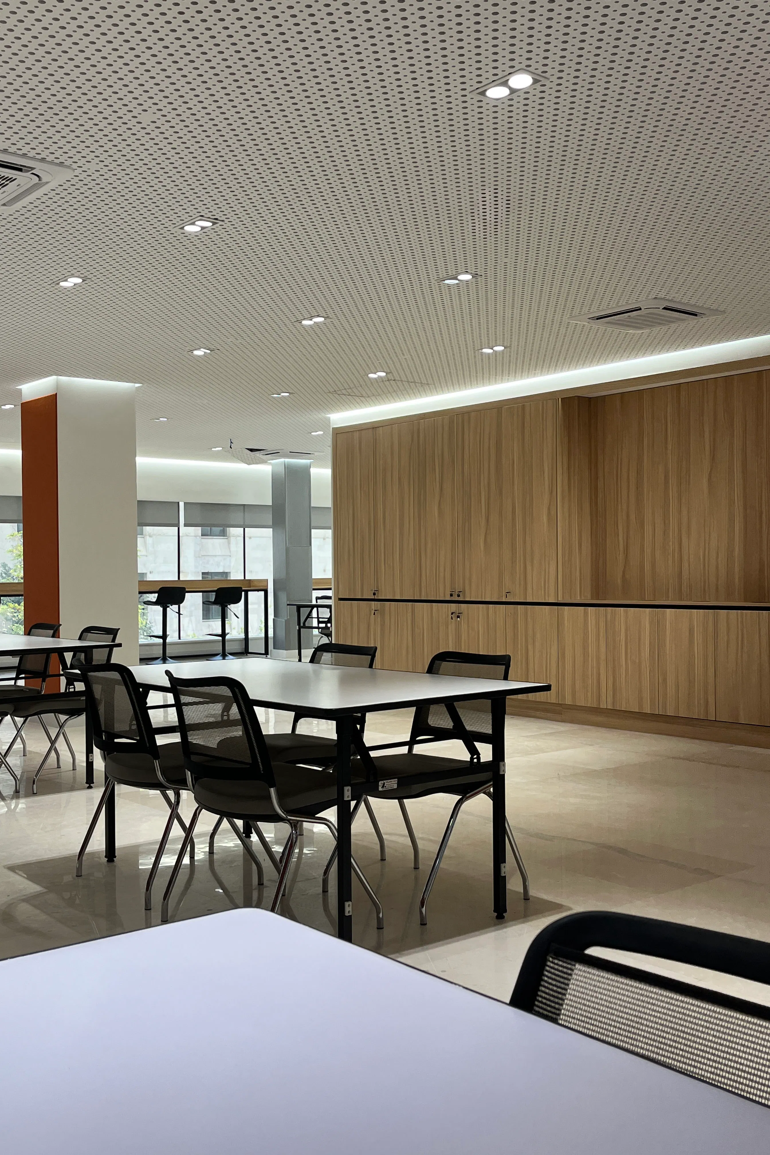 Tehran Chamber of Commerce - Pantry & Dining Area thumbnail 3