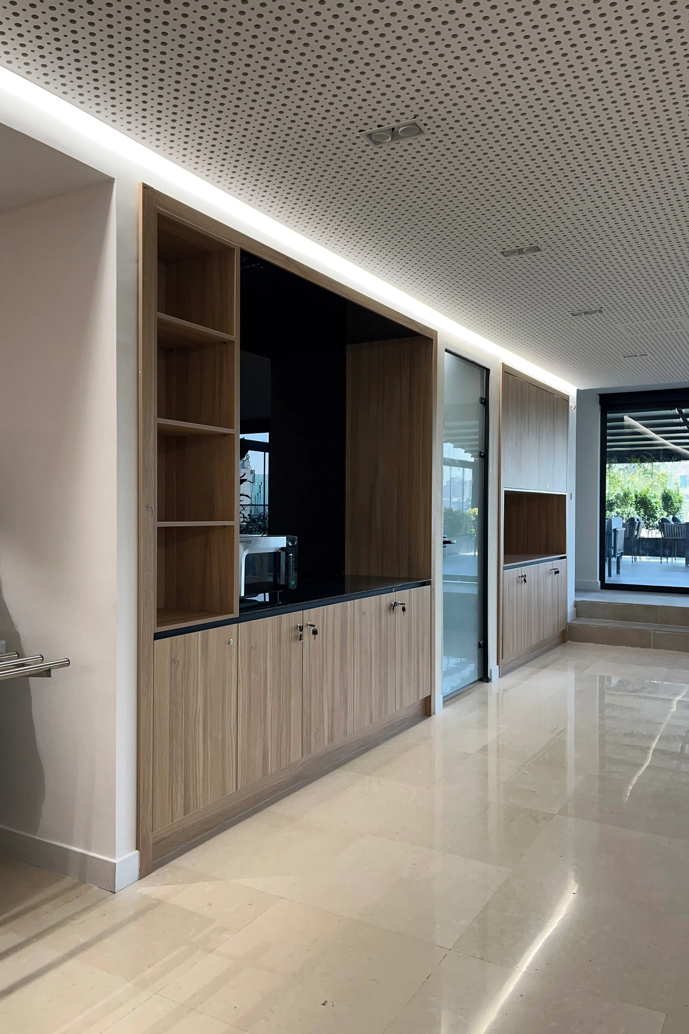 Tehran Chamber of Commerce - Pantry & Dining Area thumbnail 5